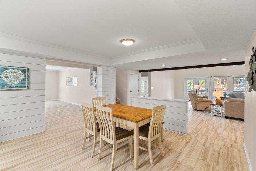 2321 Harbor Drive has been beautifully updated and thoughtfully - photo 7