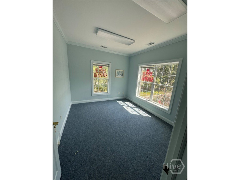 785 King George Blvd - photo 6