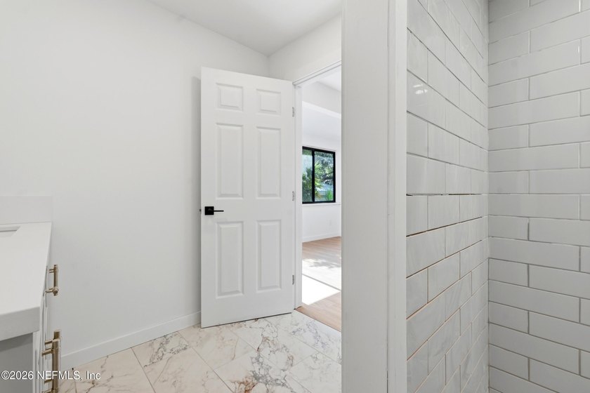 Why rent when you can own? Beautifully renovated lakefront condo - photo 21