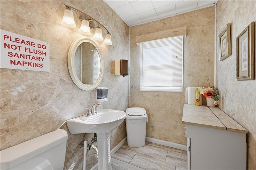 Position your business for success at 9529 Pflumm-an attractive - photo 22
