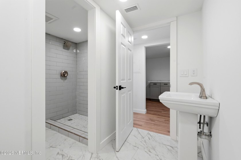 Why rent when you can own? Beautifully renovated lakefront condo - photo 27