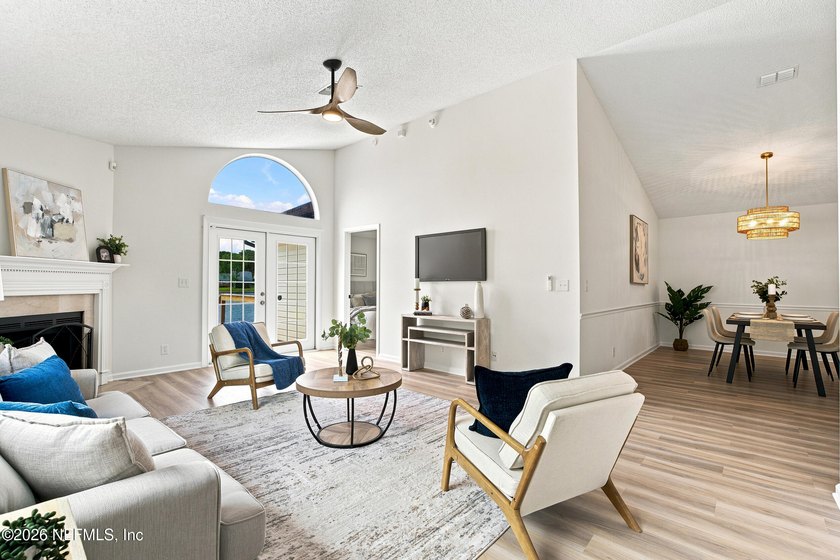 RARE LAKEFRONT OPPORTUNITY! Wake up to breathtaking water views - photo 5