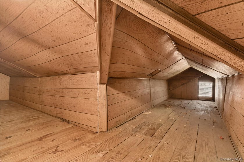 Charming All-Brick Bayside Detached Home with Endless Potential - photo 23
