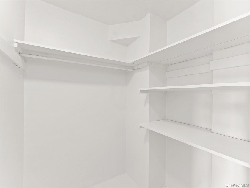 Welcome to this beautifully maintained two-bedroom apartment in - photo 17
