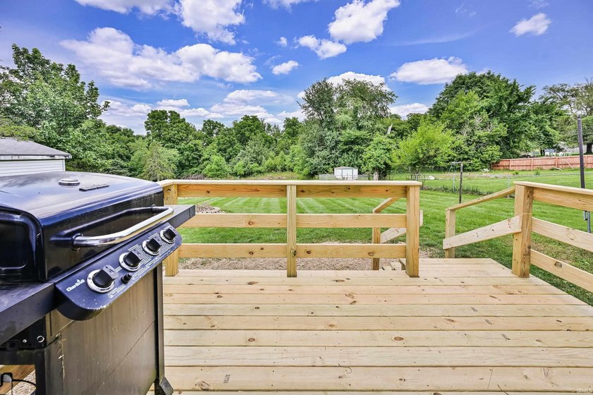Four bedrooms, two baths, and 1,473 square feet with an open - photo 29