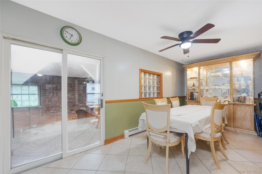 1012-N-Ontario-Ave-Lindenhurst-NY-11757 Turnkey 5-Bedroom - photo 3
