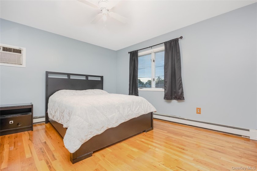 1012-N-Ontario-Ave-Lindenhurst-NY-11757 Turnkey 5-Bedroom - photo 8