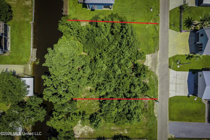 Rare waterfront opportunity in an AE flood zone with 50 feet of - photo 6