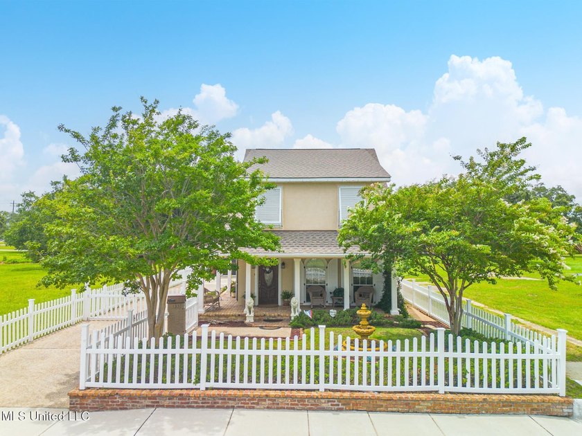 The City of Biloxi has zoned this entire area for Commercial - photo 6