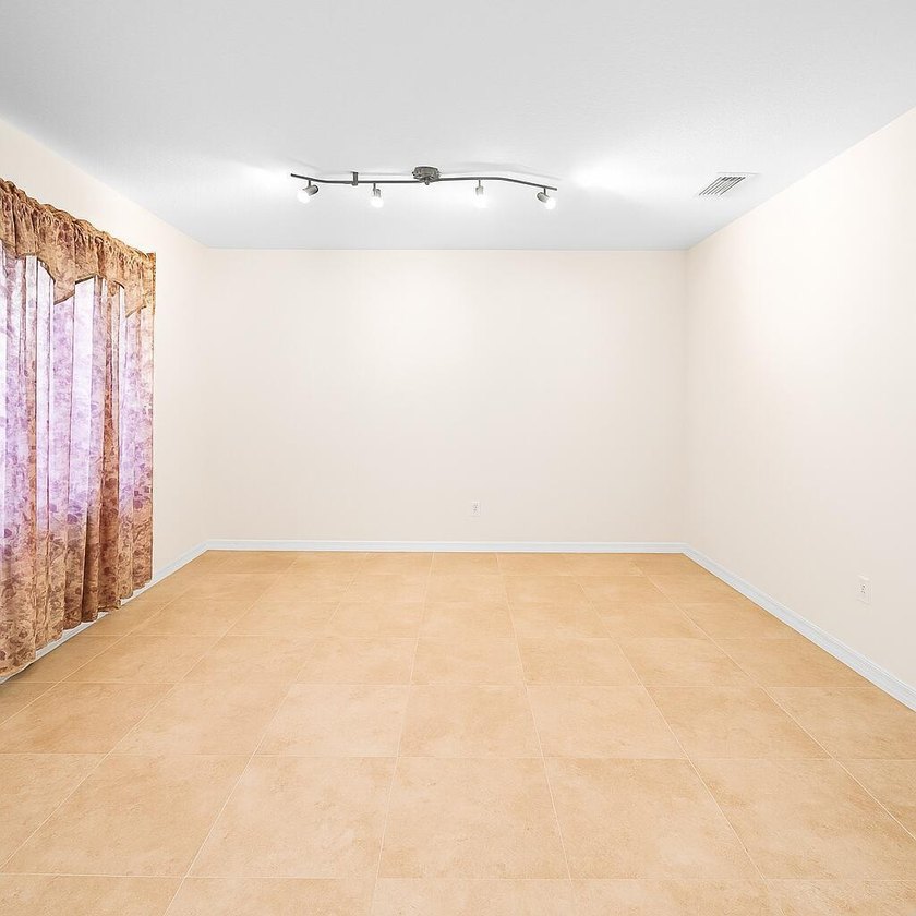 BACK ON THE MARKET DUE TO FAILED SELLER CONTINGENCY Welcome to - photo 14