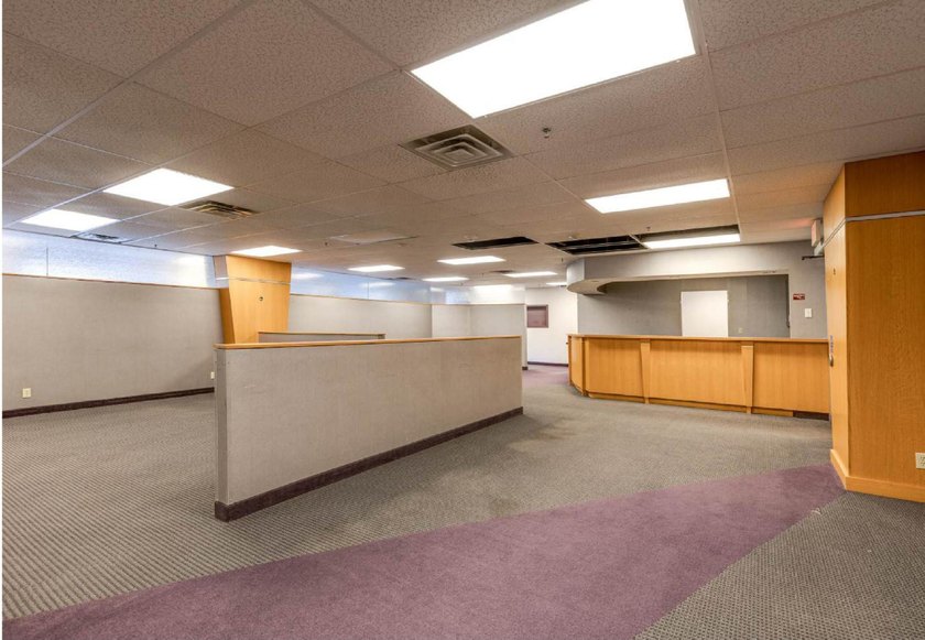 -Fully vacant 122,084 SF medical office building in Downtown St - photo 20