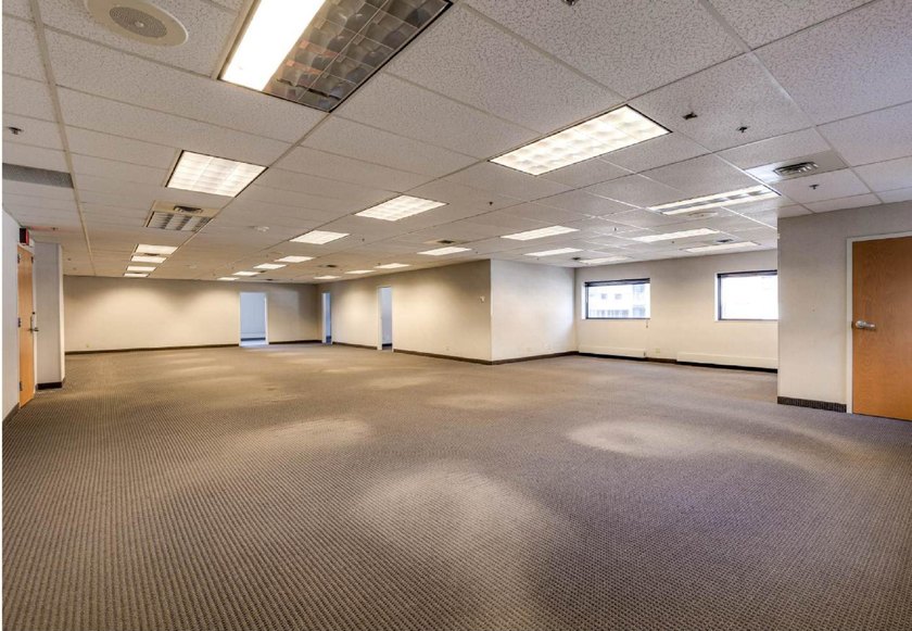 -Fully vacant 122,084 SF medical office building in Downtown St - photo 22