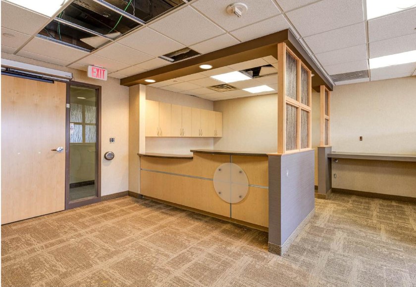 -Fully vacant 122,084 SF medical office building in Downtown St - photo 24