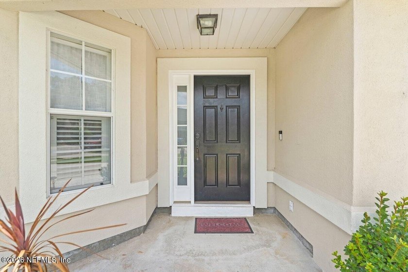 Privacy, comfort, and thoughtful updates come together in this - photo 3