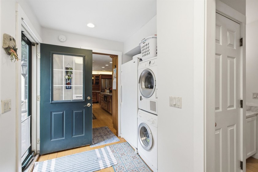 This spacious Cape Cod home offers 5,400 SF, including 4 - photo 23
