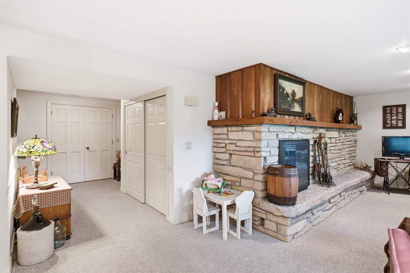 This spacious Cape Cod home offers 5,400 SF, including 4 - photo 32