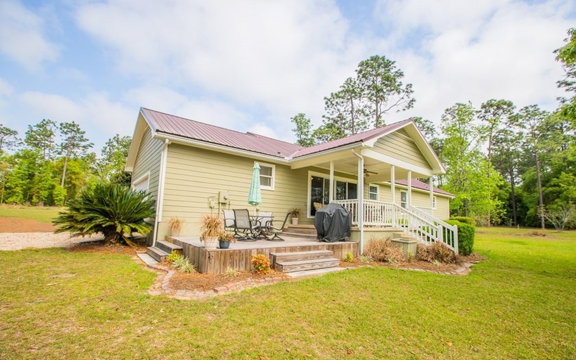 This is the custom home you've been looking for at Lake - photo 44