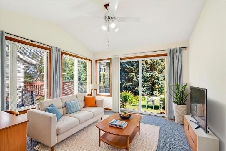 Perfectly situated in the popular Fieldstone neighborhood, this - photo 13