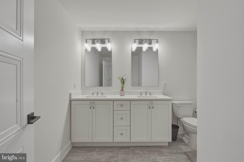 Elevate Your Lifestyle at Hyview Terrace Step into an exclusive - photo 29