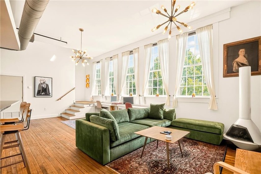 School House Rock! | Historic Top-Floor Loft in the Heart of - photo 13
