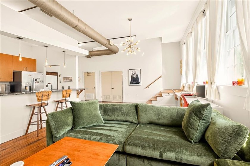 School House Rock! | Historic Top-Floor Loft in the Heart of - photo 14