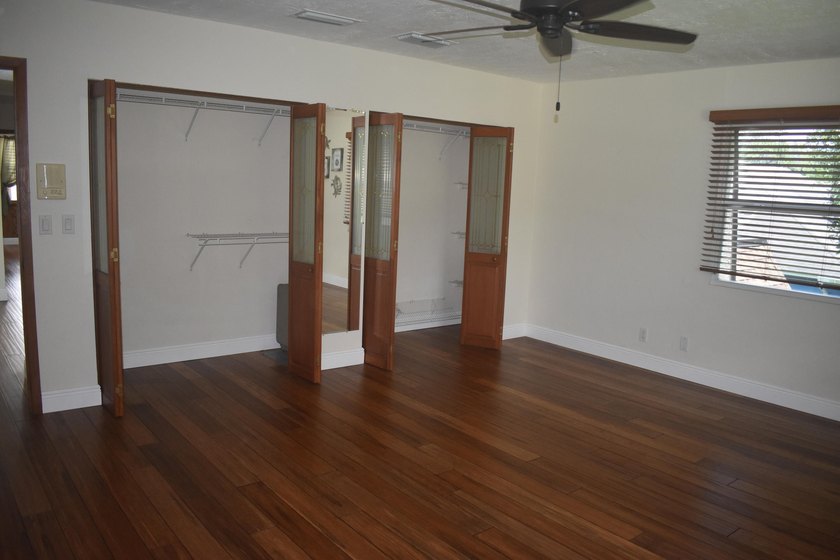 Bring your boat and your R/V there is an 800 sq ft. work shop - photo 25