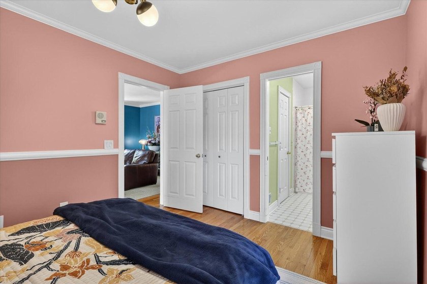 SILVER LAKE waterfront opportunity! Enjoy possession at close - photo 31