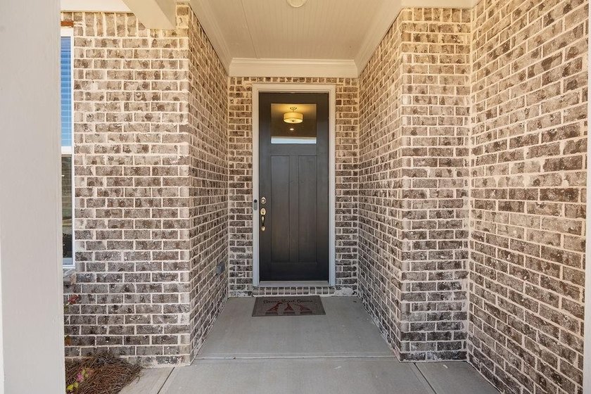 Welcome to your dream home in Lakecrest, an exclusive 55+ active - photo 4