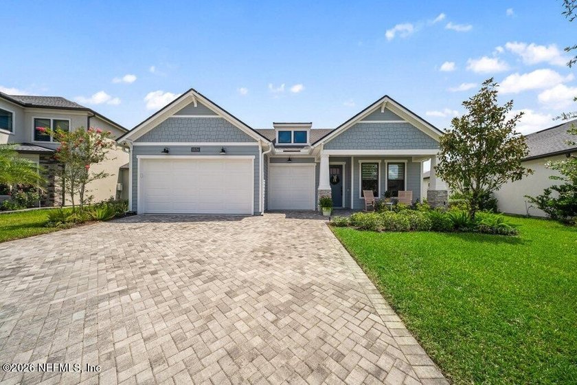 Exceptional luxury home in the gated section of eTown featuring - photo 4