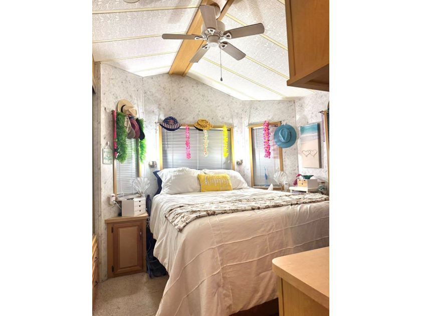 Escape to your own coastal retreat in the heart of Rockport! - photo 12