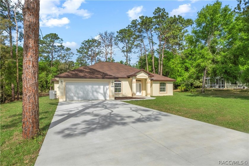 Welcome to this new construction, 4 bedroom, 3 bath home in - photo 2