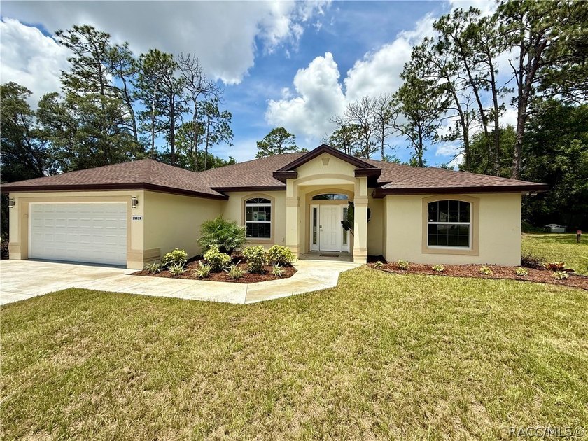 Welcome to this new construction, 4 bedroom, 3 bath home in - photo 8