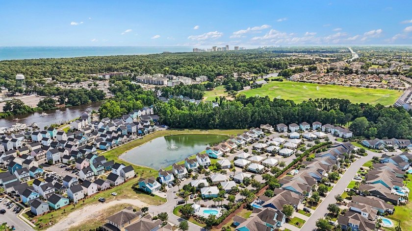 Imagine ending each day with sweeping golf course views and - photo 31
