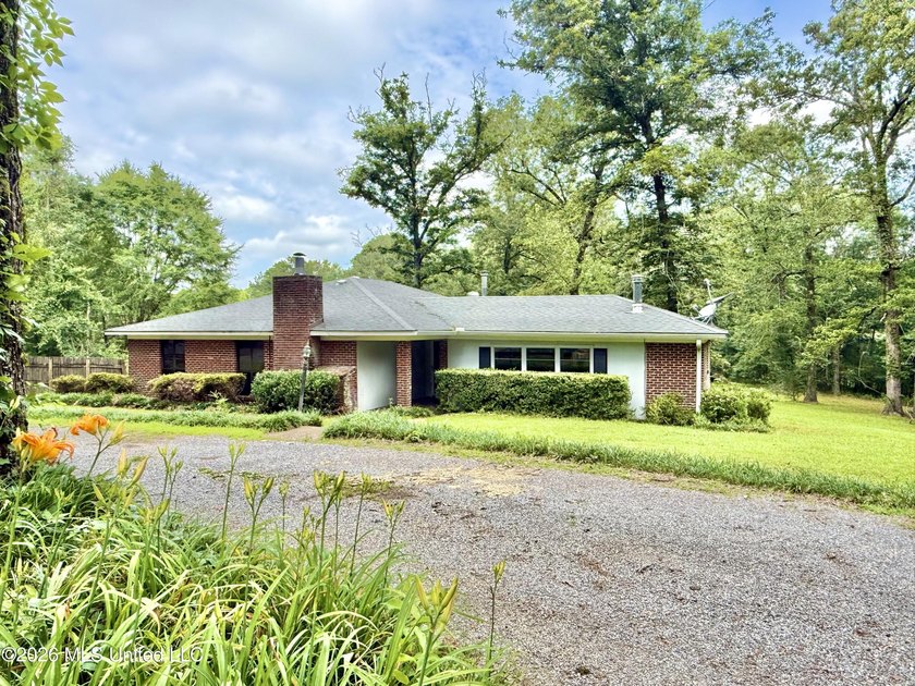 Enjoy peaceful country living on 5.4+/- acres with this spacious - photo 5