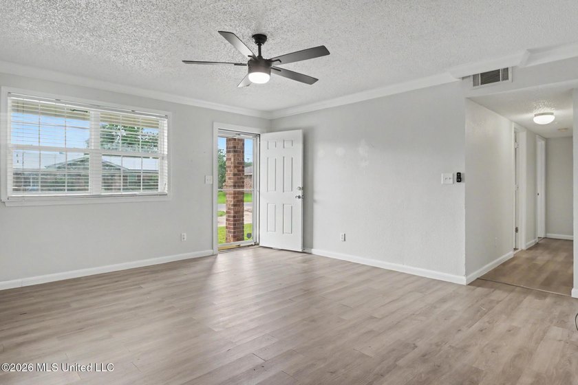 Welcome to this charming 3-bedroom, 2-bath brick home located in - photo 10