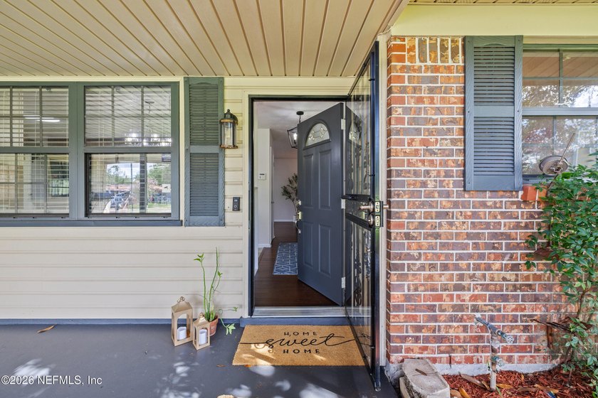 Beautifully Renovated Brick home. sitting on ,27 acres partially - photo 2