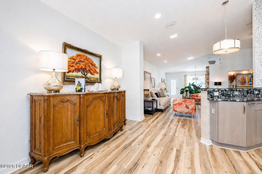 This lovely coastal ocean front home offers 4 bedroom - 3 full - photo 23