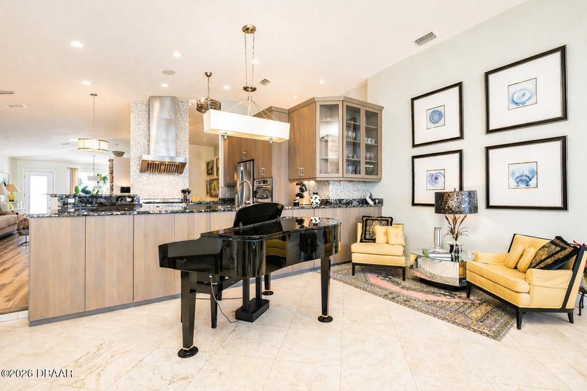 This lovely coastal ocean front home offers 4 bedroom - 3 full - photo 34