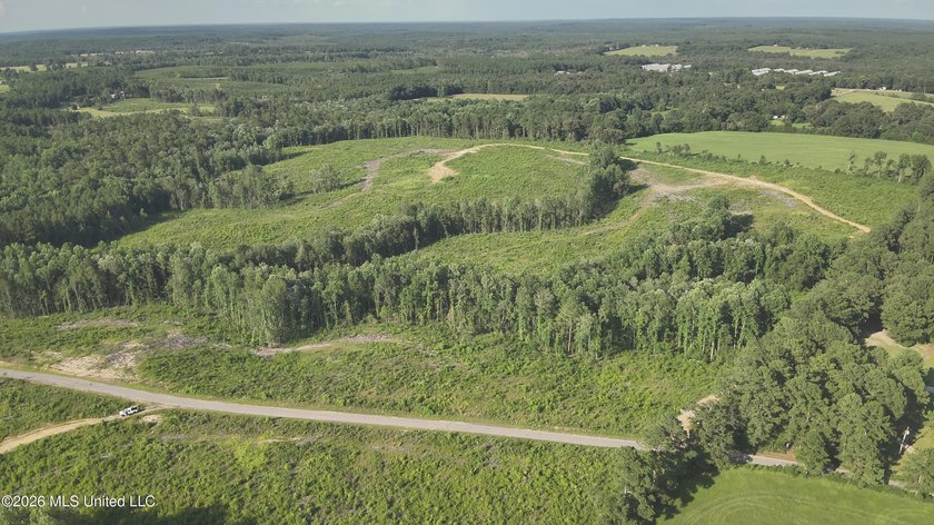 If you've been looking for a place to build, hunt, and enjoy - photo 10