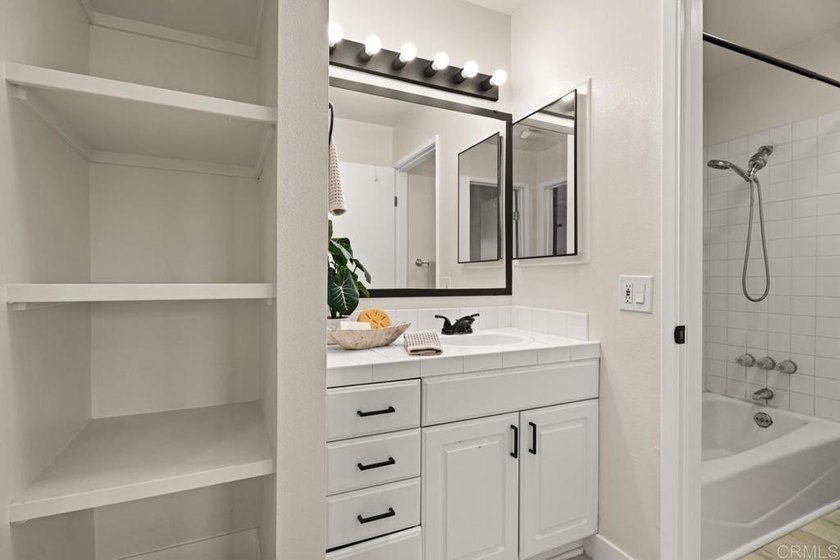 Experience active San Diego living in this beautifully renovated - photo 15
