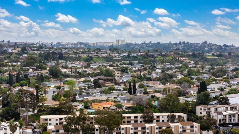 Experience active San Diego living in this beautifully renovated - photo 26