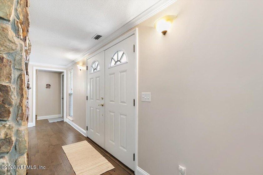 Nestled in sought-after Hickory Acres, a charming no HOA - photo 4