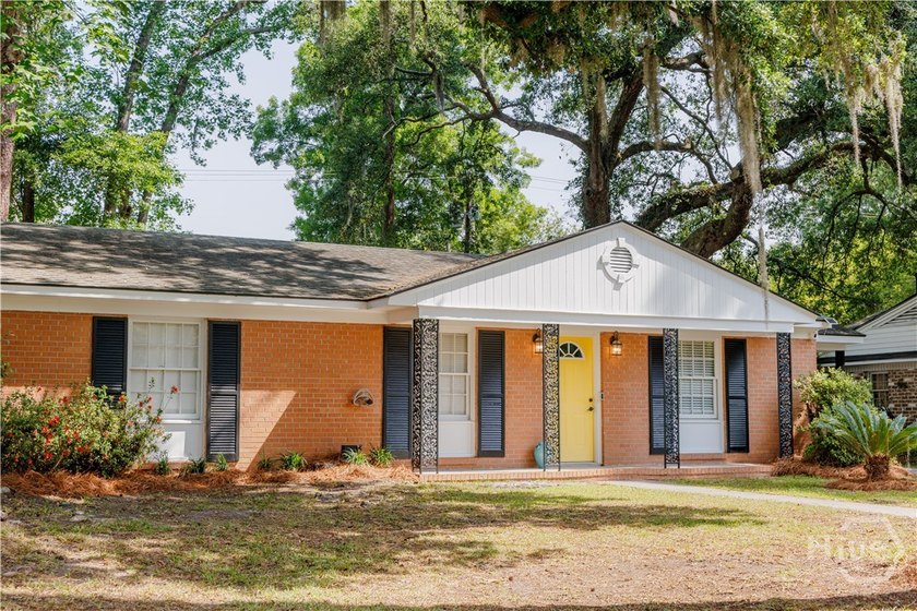 **Seller contributing $1,500 towards closing costs!** Welcome to - photo 3