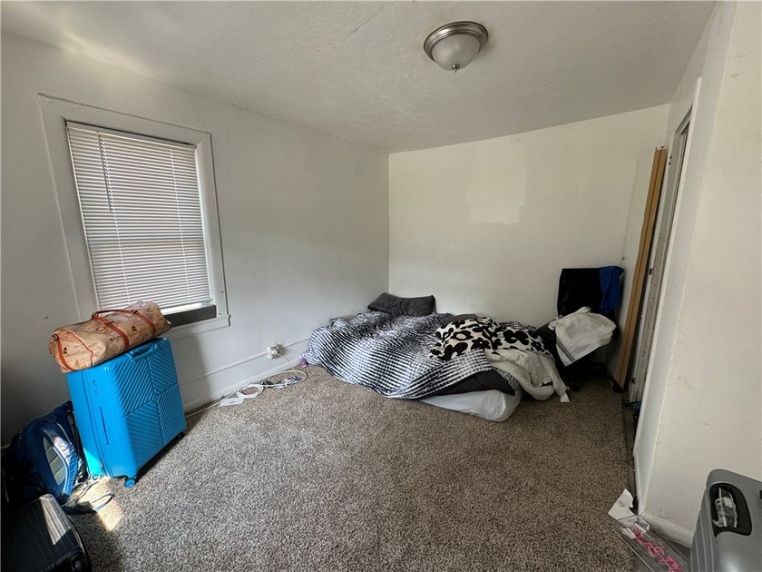 Welcome to 604 Upper Falls Blvd! This home offers two completely - photo 7