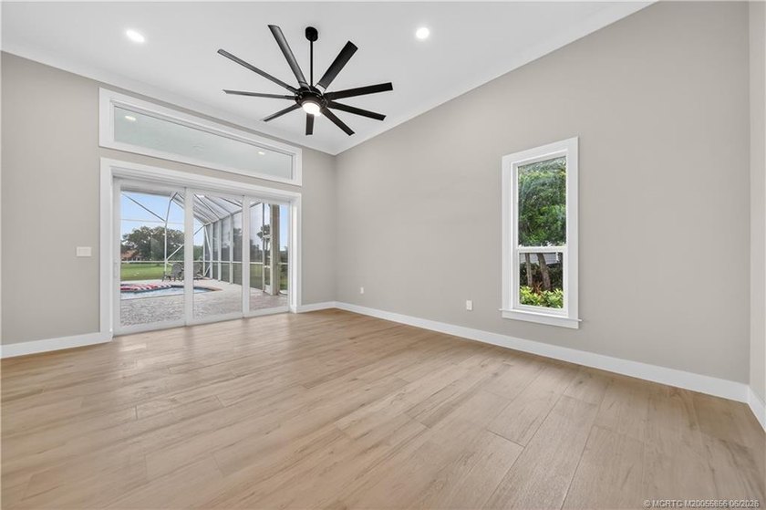THE MOST COMPREHENSIVELY RENOVATED HOME IN PALM CITY - photo 10