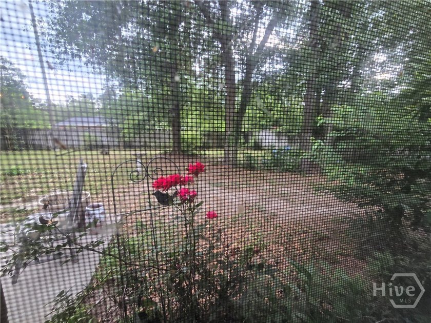 Open Sunday 1-4 for Memorial Day! All Brick Traditional - photo 5