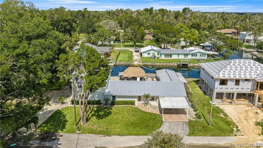 Life is Short... Buy the River House! Welcome to beautiful - photo 4