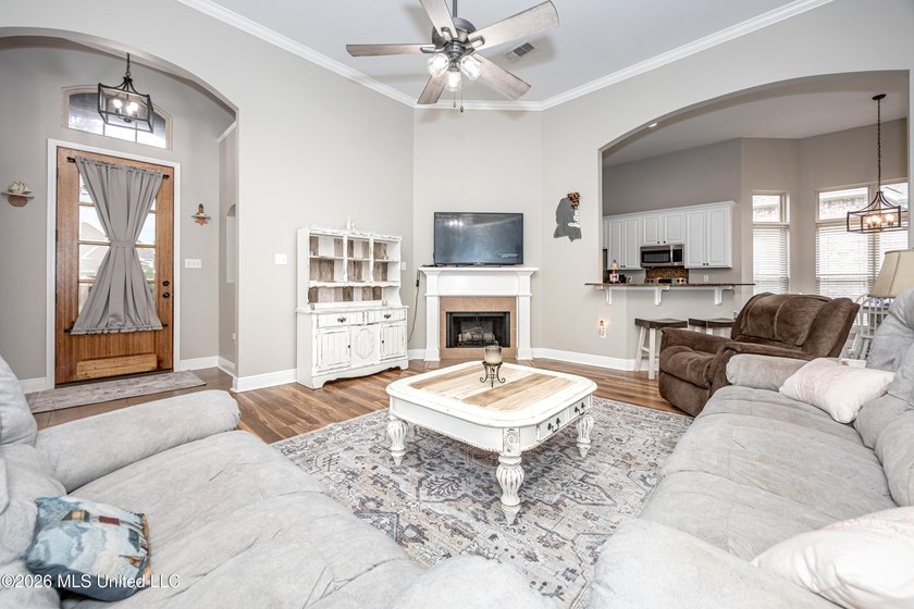 WELCOME HOME! This beautifully maintained home in the heart of - photo 7