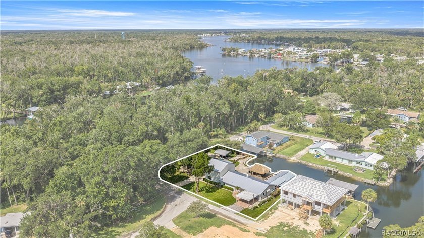 Life is Short... Buy the River House! Welcome to beautiful - photo 8