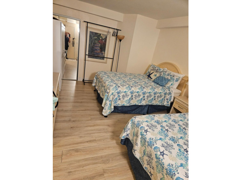 Oceanfront 1 Bedroom, 1 Bath Fully Furnished Condo With - photo 4